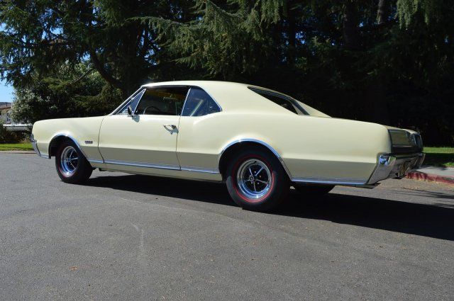 1967 Oldsmobile Cutlass