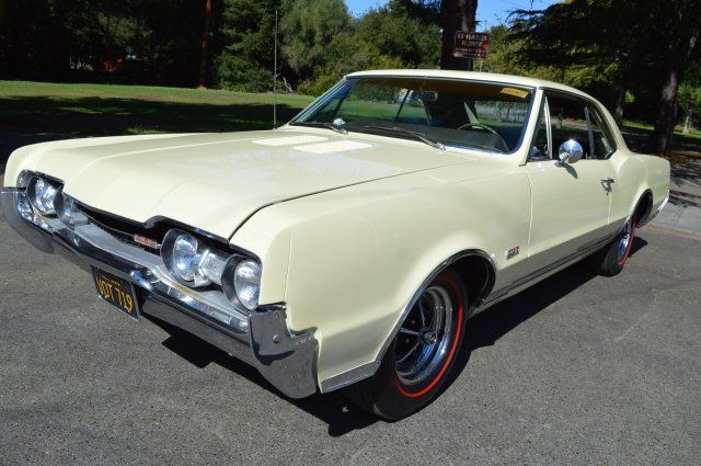 1967 Oldsmobile Cutlass