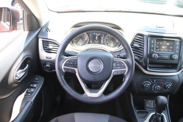 2017 Jeep Cherokee