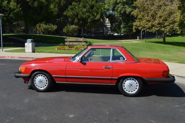 1988 Mercedes-Benz 560SL