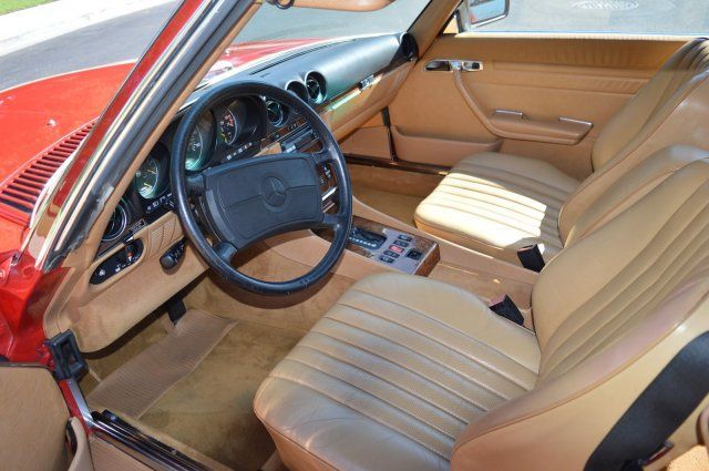1988 Mercedes-Benz 560SL
