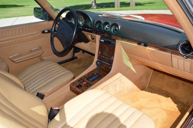 1988 Mercedes-Benz 560SL