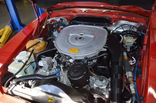 1988 Mercedes-Benz 560SL