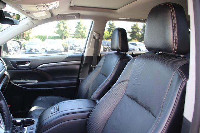 2017 Toyota Highlander