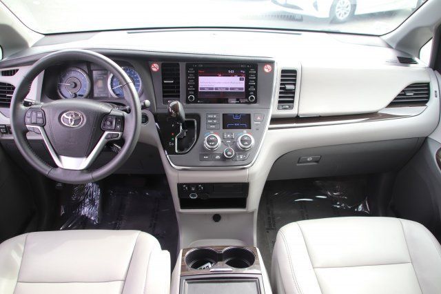 2018 Toyota Sienna