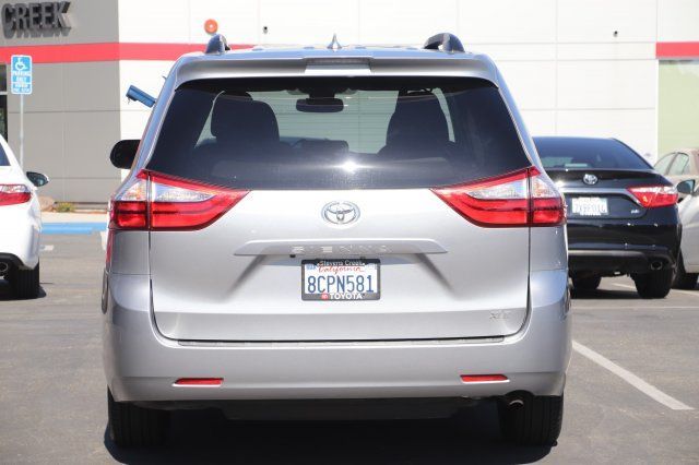 2018 Toyota Sienna