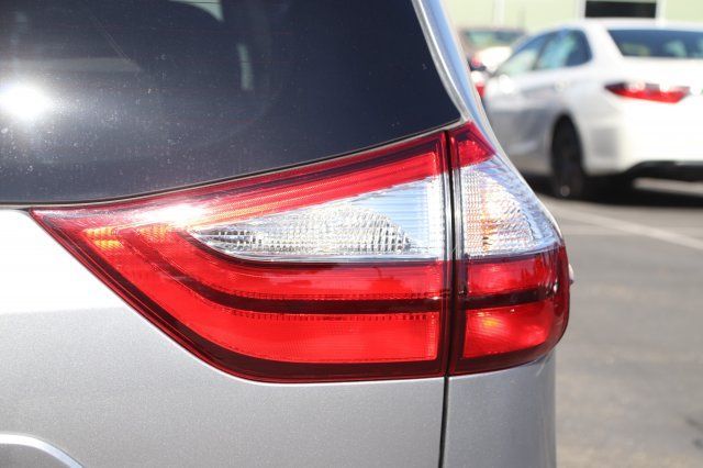 2018 Toyota Sienna