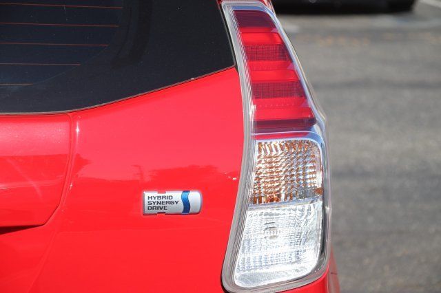 2016 Toyota Prius v