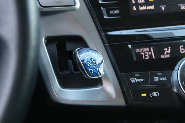 2016 Toyota Prius v