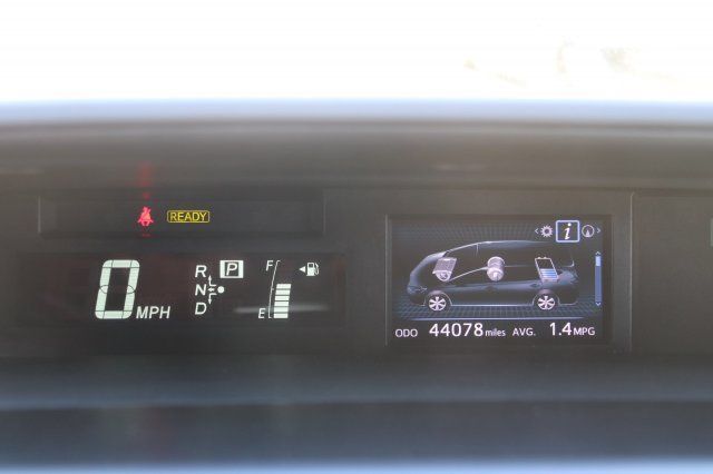 2016 Toyota Prius v