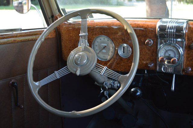 1936 Ford Convertible Sedan