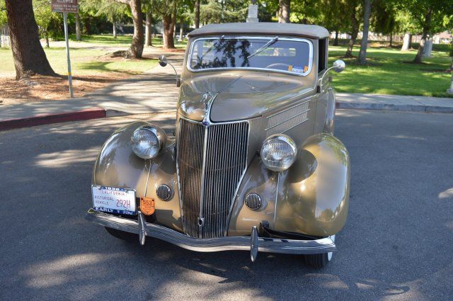 1936 Ford Convertible Sedan