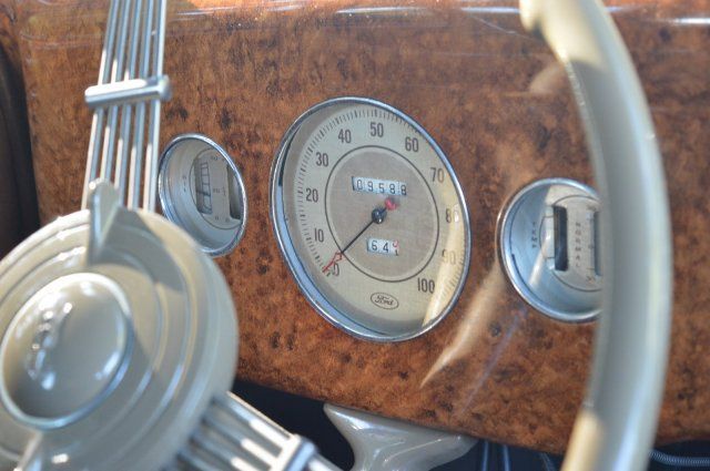 1936 Ford Convertible Sedan