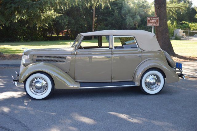 1936 Ford Convertible Sedan
