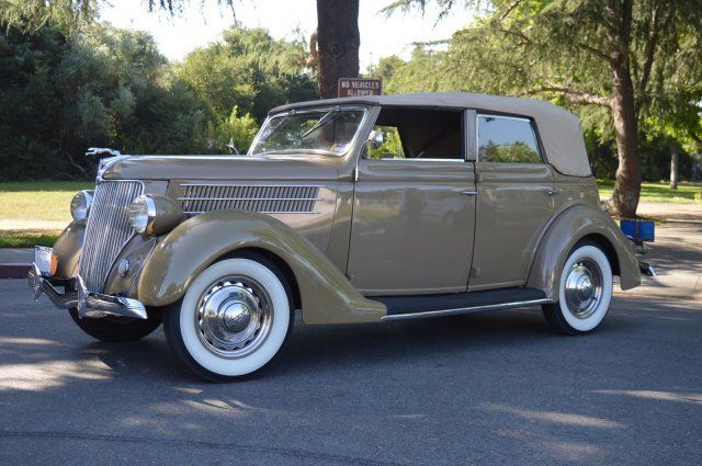 1936 Ford Convertible Sedan