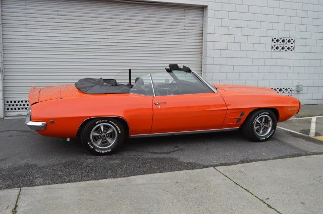1969 Pontiac Firebird