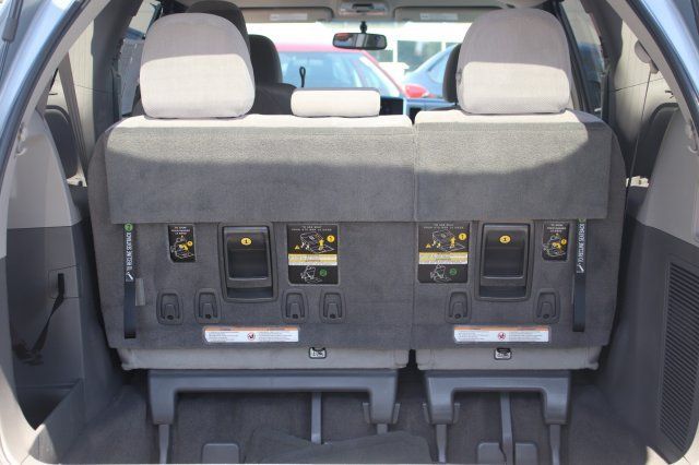 2016 Toyota Sienna