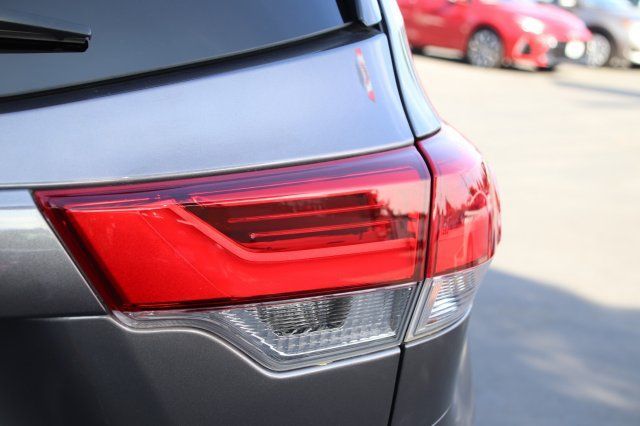 2018 Toyota Highlander