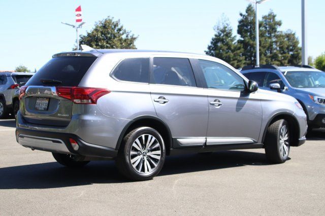 2019 Mitsubishi Outlander