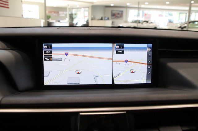 2017 Lexus IS