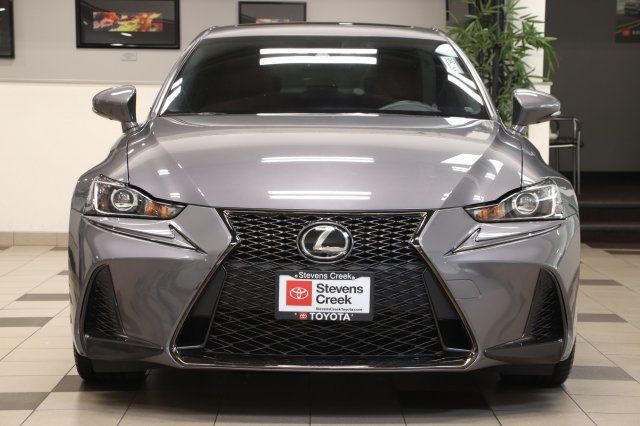 2017 Lexus IS