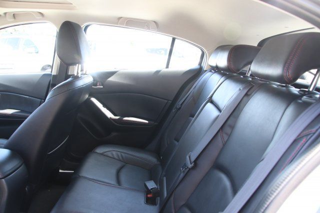 2016 Mazda Mazda3