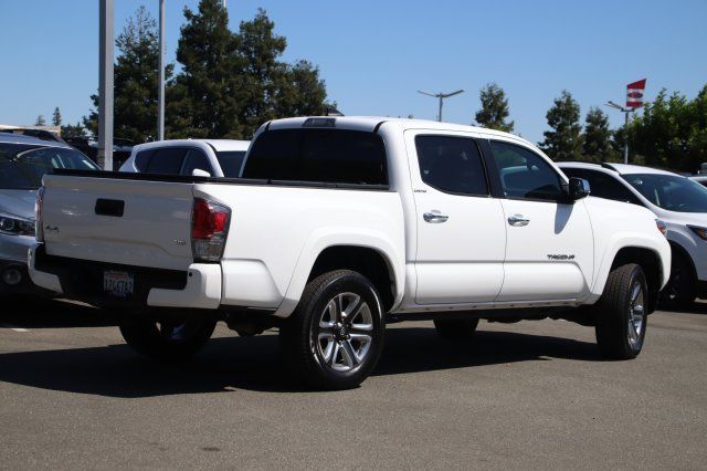 2017 Toyota Tacoma