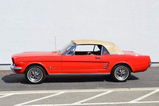 1965 Ford Mustang