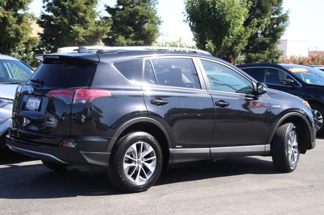 2017 Toyota RAV4 Hybrid