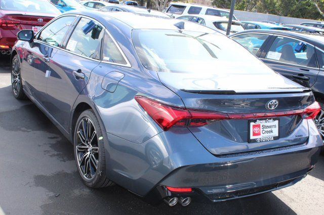 2019 Toyota Avalon