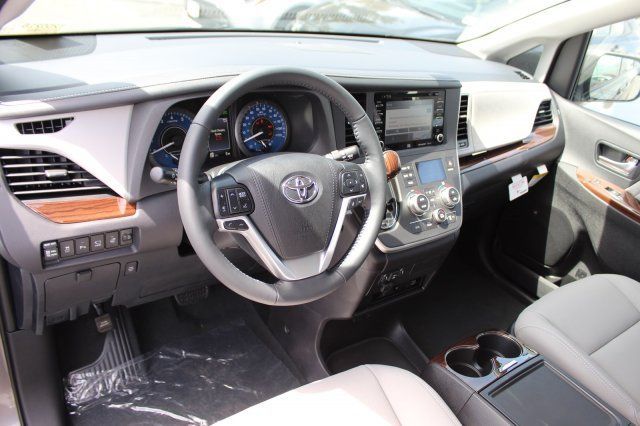 2020 Toyota Sienna