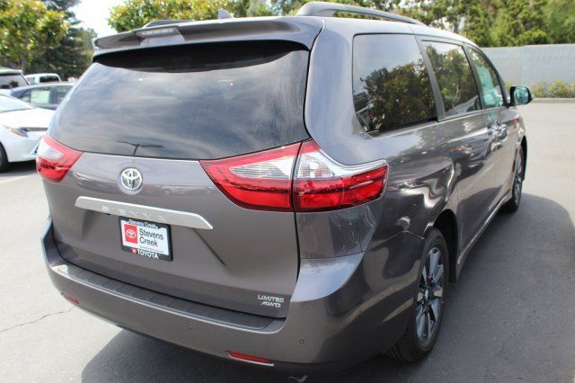 2020 Toyota Sienna