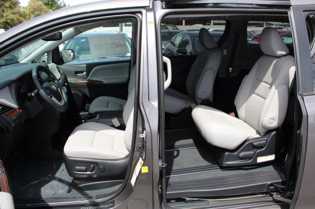 2020 Toyota Sienna