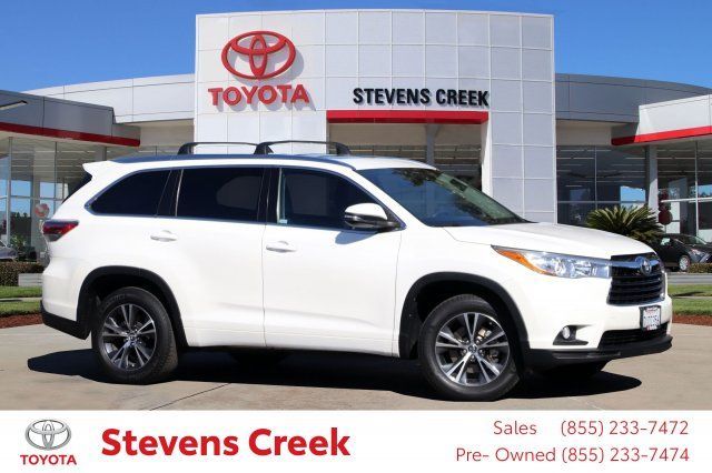 2016 Toyota Highlander