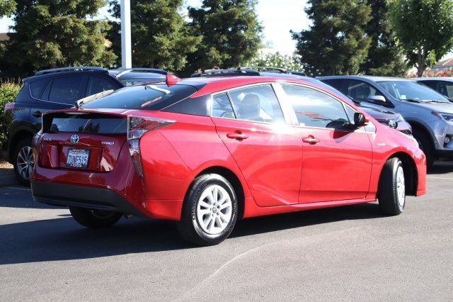 2016 Toyota Prius