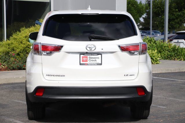 2016 Toyota Highlander