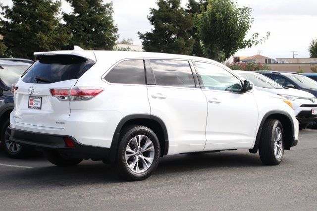 2016 Toyota Highlander