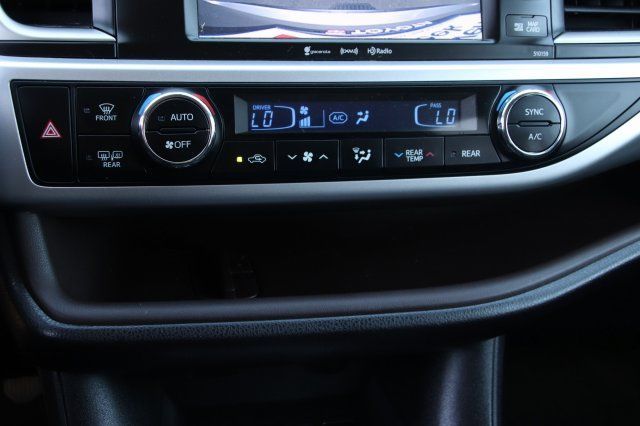 2016 Toyota Highlander