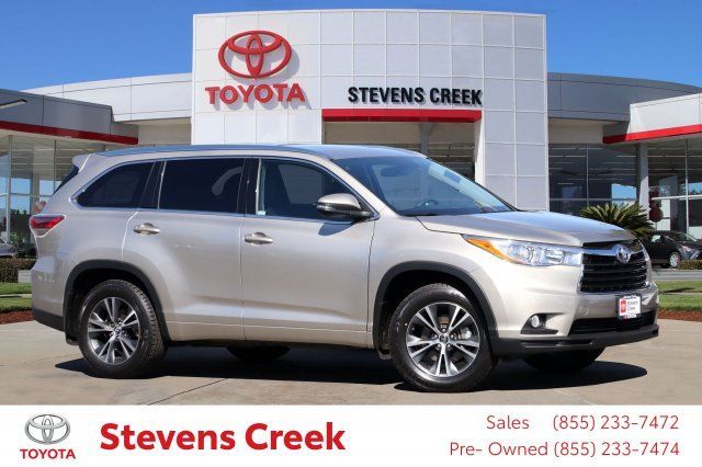 2016 Toyota Highlander