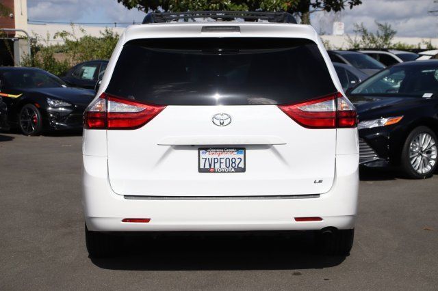 2017 Toyota Sienna