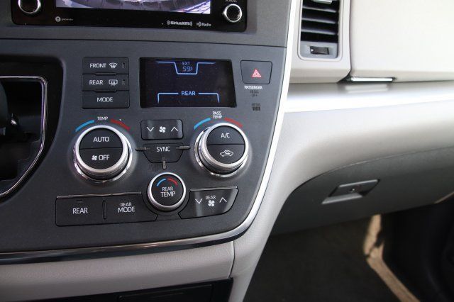 2018 Toyota Sienna