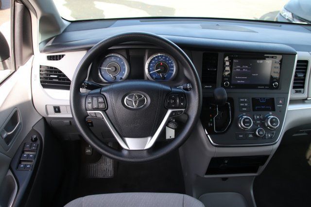 2018 Toyota Sienna