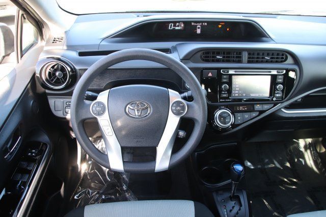 2016 Toyota Prius c