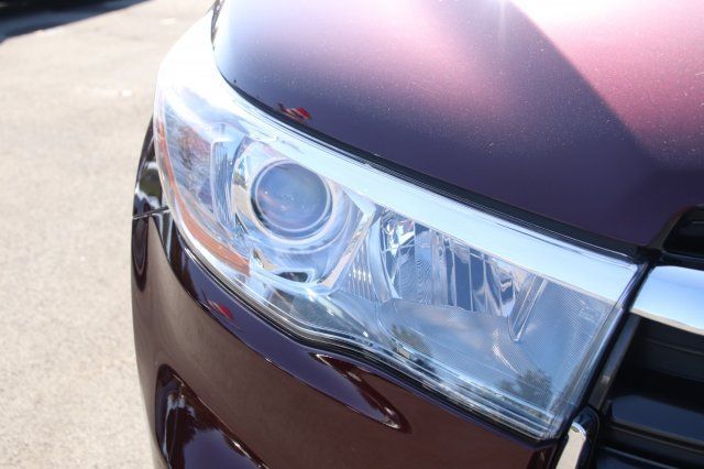 2016 Toyota Highlander