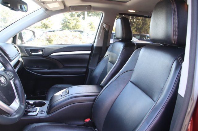 2016 Toyota Highlander