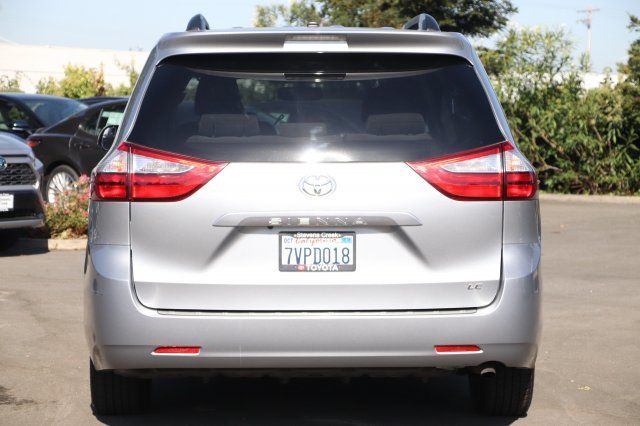 2017 Toyota Sienna