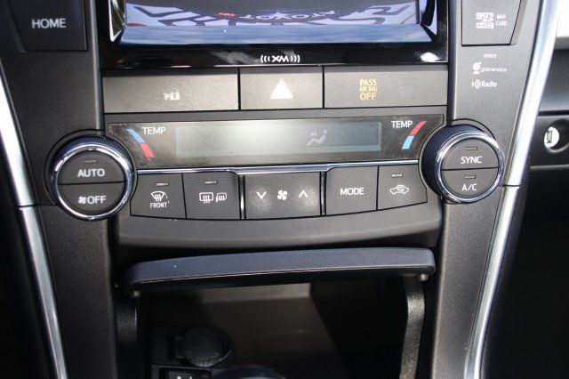 2016 Toyota Camry Hybrid