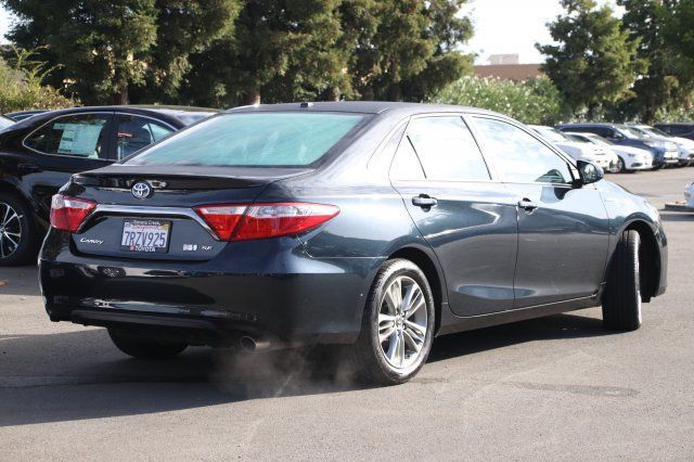 2016 Toyota Camry Hybrid