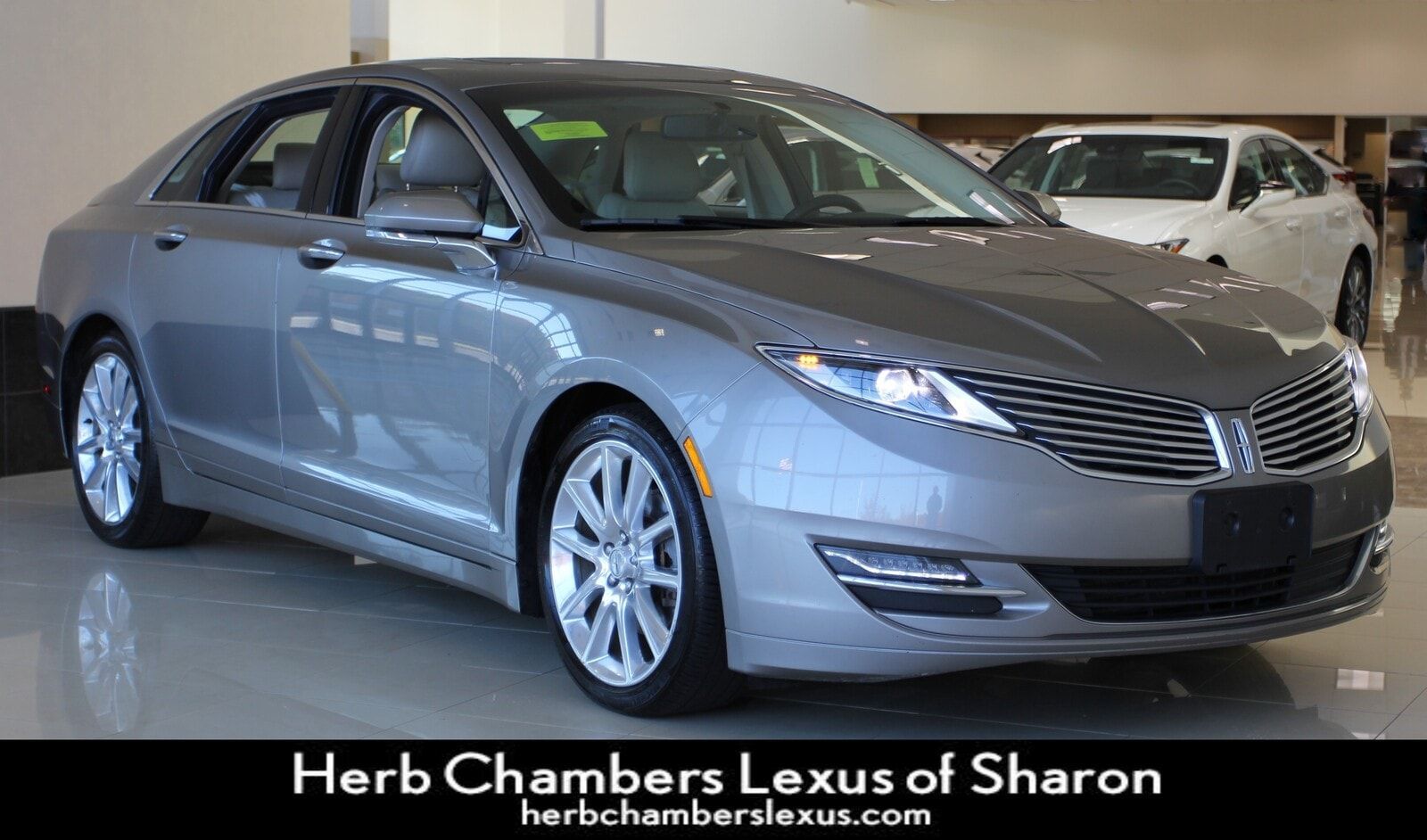 Used 2016 LINCOLN MKZ