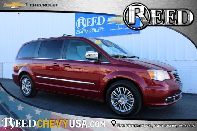 Used 2013 Chrysler Town & Country